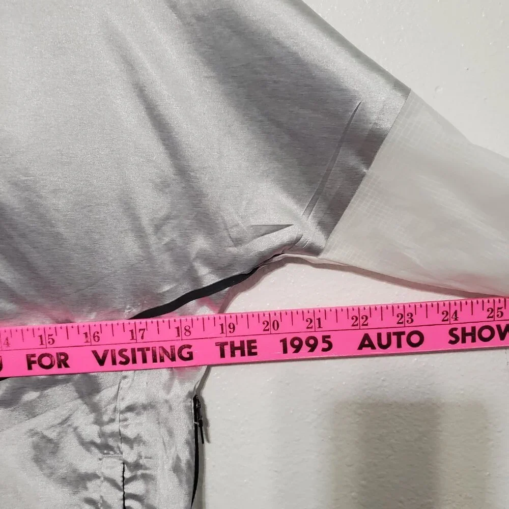 Nike Tech Pack Running Jacket - Picture 12 of 16